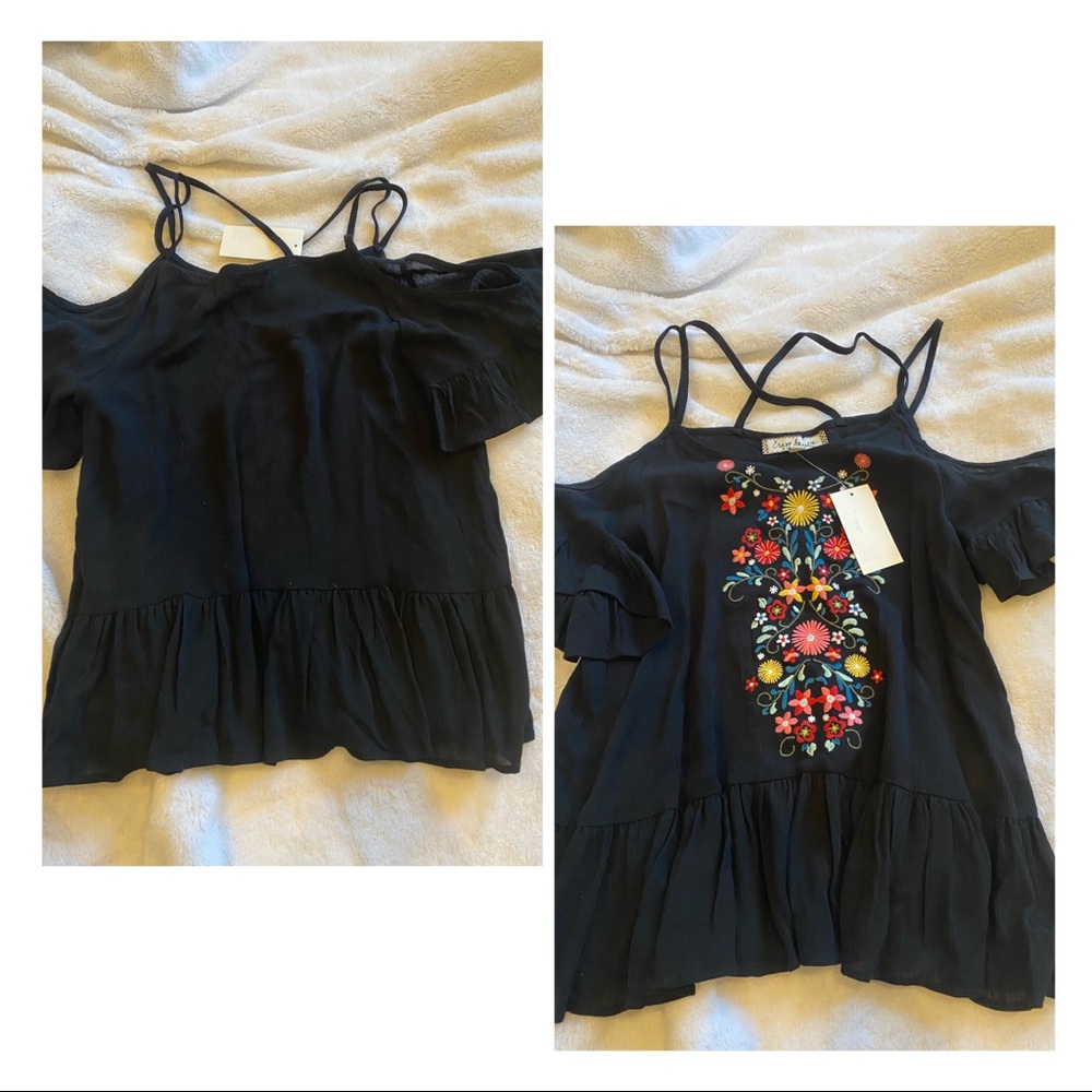 Black floral tshirt Macy’s NWT XS